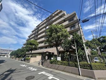 3LDK apartment in Kita Ward