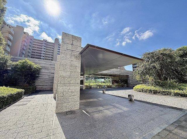 3LDK apartment in Nishitokyo, Tokyo - Photo 1