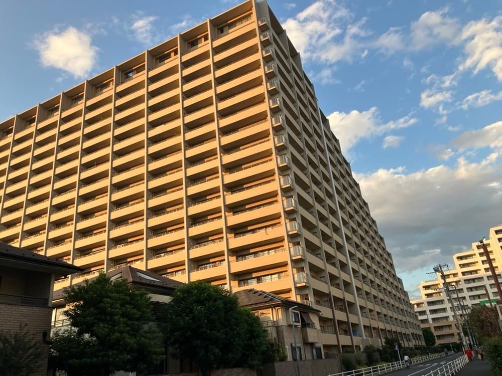 3LDK apartment in Nishitokyo, Tokyo - Photo 1