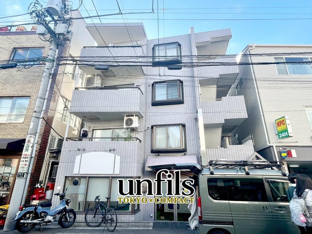 2LDK apartment in Bunkyo Ward, Tokyo - Photo 1