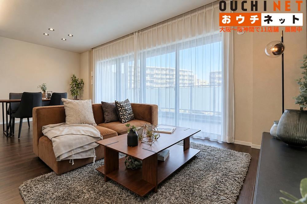 3LDK apartment in Joto Ward, Osaka - Photo 1