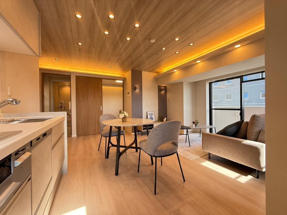 2LDK apartment in Suginami Ward, Tokyo - Photo 1