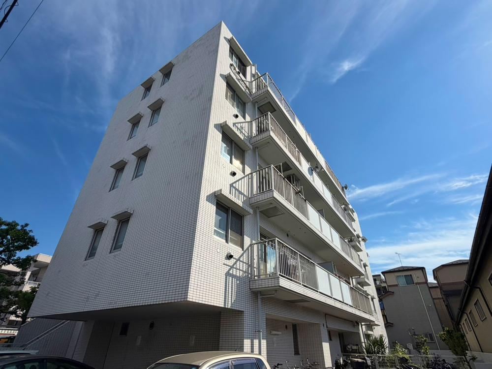 3LDK apartment in Adachi Ward, Tokyo - Photo 1