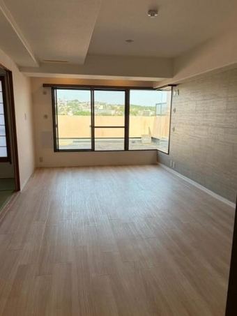 4LDK apartment in Tarumi Ward, Kobe