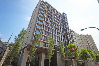 3LDK apartment in Shinjuku Ward