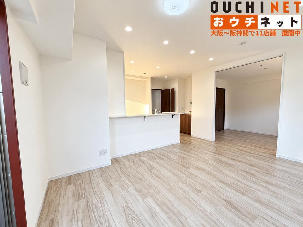 3LDK apartment in Ibaraki, Osaka - Photo 1
