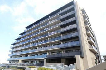 3LDK apartment in Isogo Ward, Yokohama