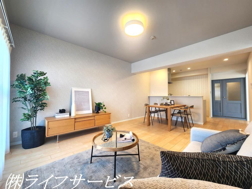 4LDK apartment in Yodogawa Ward, Osaka - Photo 1