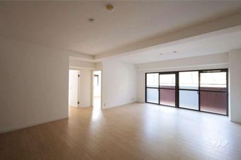 4LDK apartment in Higashinada Ward, Kobe