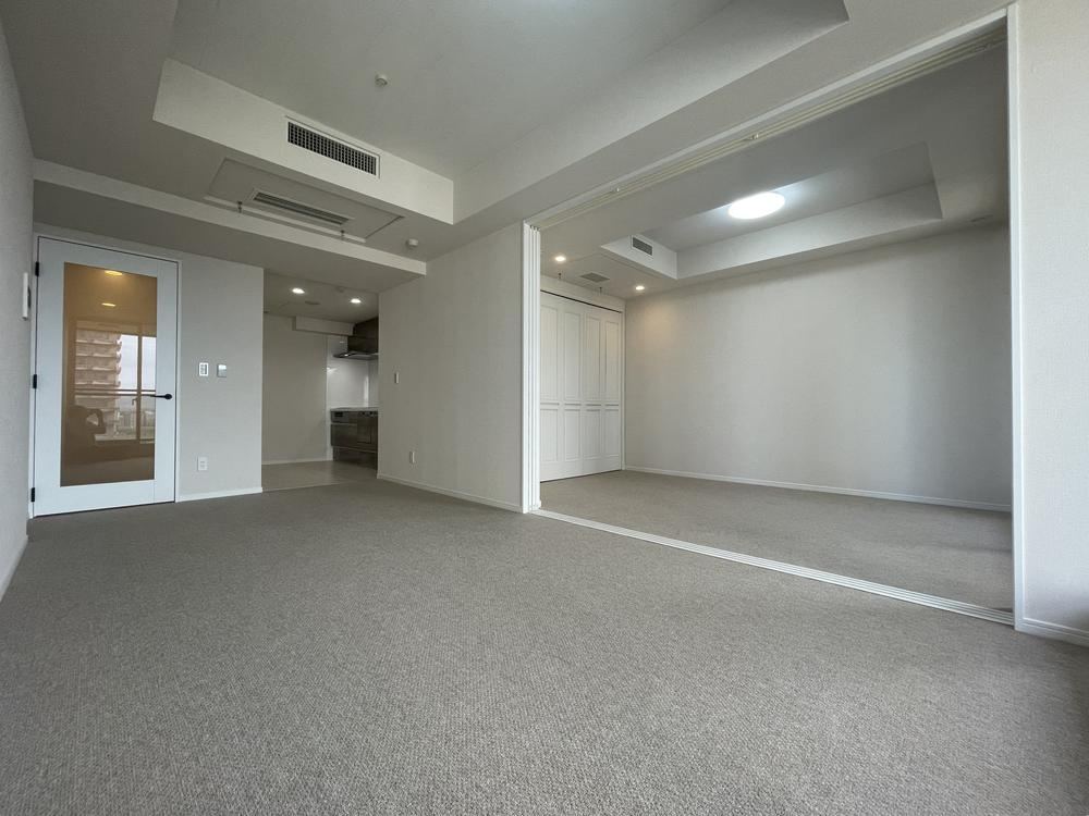 1LDK apartment in Kita Ward, Osaka - Photo 1