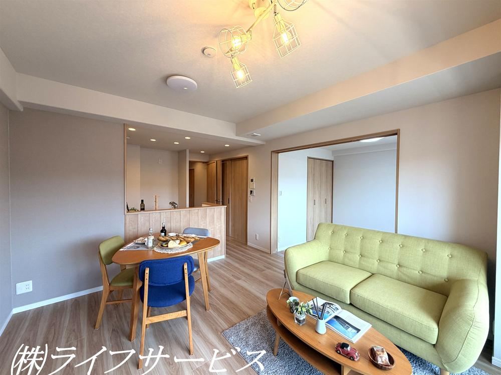 3LDK apartment in Nishiyodogawa Ward, Osaka - Photo 1