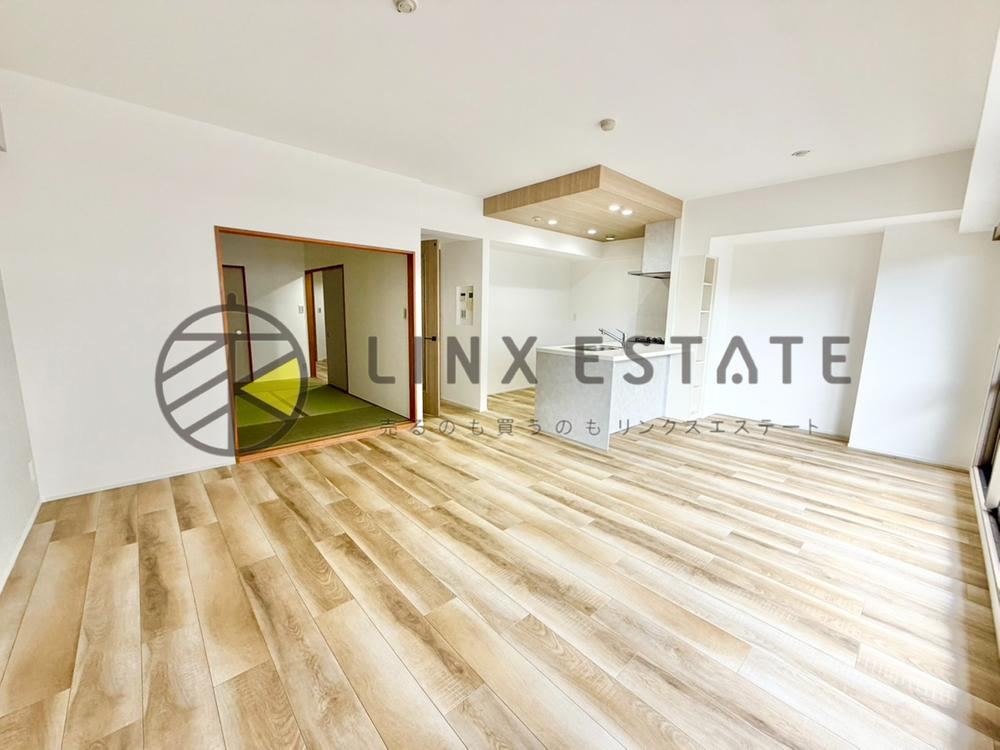 3LDK apartment in Suma Ward, Kobe, Hyogo - Photo 1