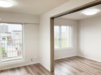4LDK apartment in Shiroishi Ward, Sapporo