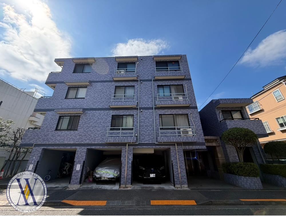 1LDK+S apartment in Meguro Ward, Tokyo - Photo 1