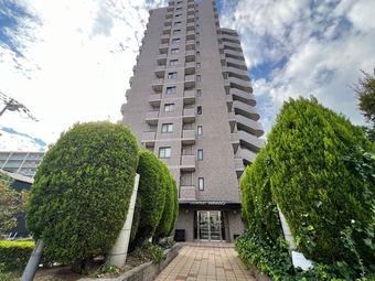 3LDK apartment in Hirano Ward