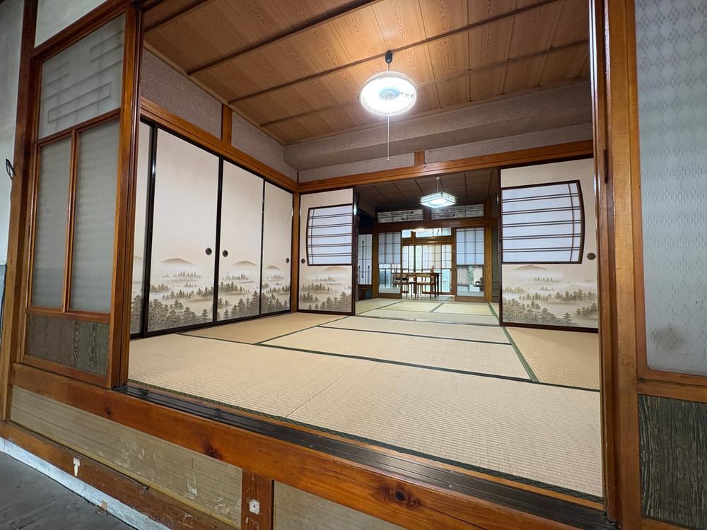 7DK house in Itoigawa, Niigata - Photo 1
