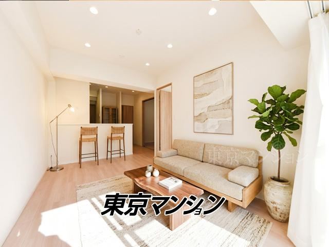 3LDK apartment in Koto Ward, Tokyo - Photo 1