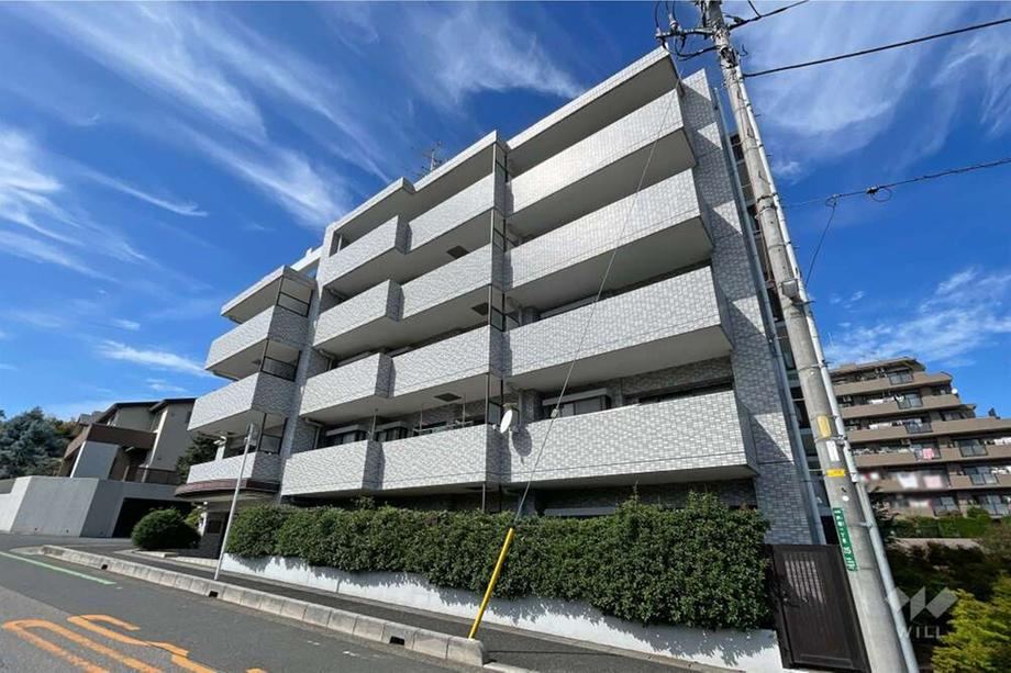 3LDK apartment in Kawaguchi, Saitama - Photo 1
