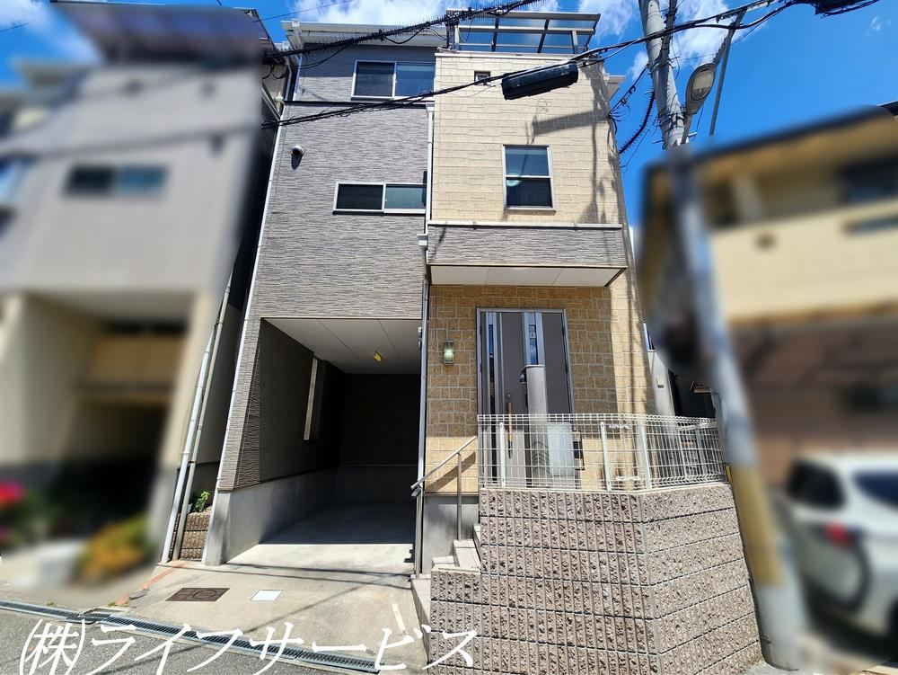 3LDK house in Yodogawa Ward, Osaka - Photo 1