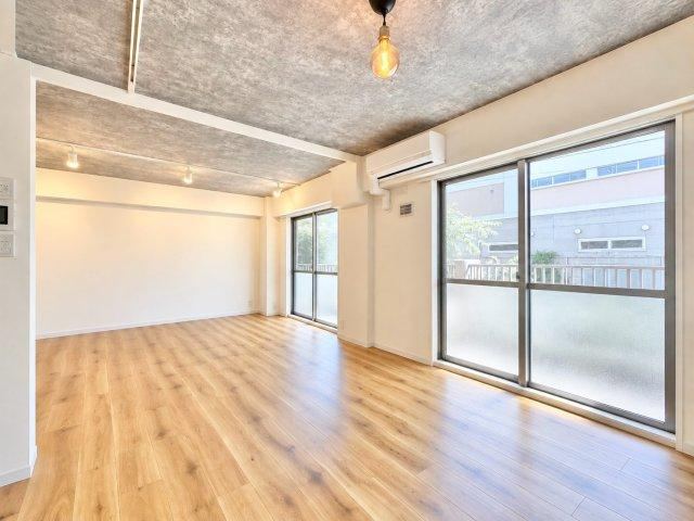 1LDK apartment in Setagaya Ward, Tokyo - Photo 1