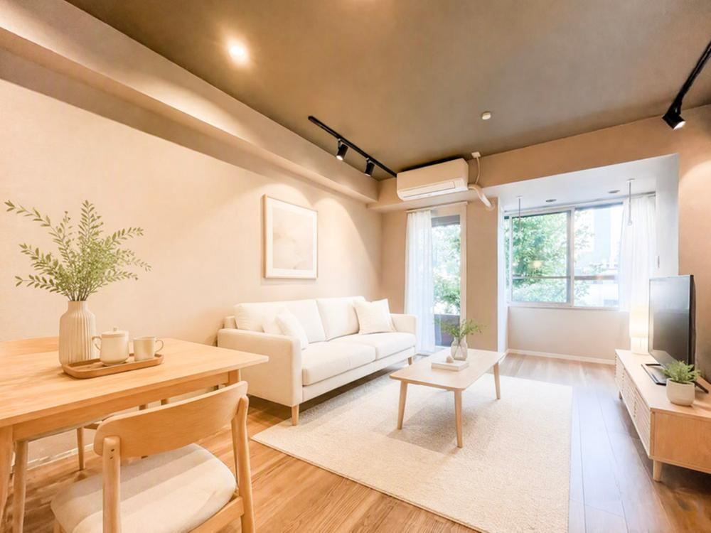 studio apartment in Minato Ward, Tokyo - Photo 1