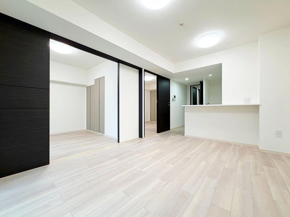 2LDK apartment in Kohoku Ward, Yokohama, Kanagawa - Photo 1