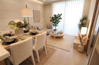 2LDK+S apartment in Minato Ward