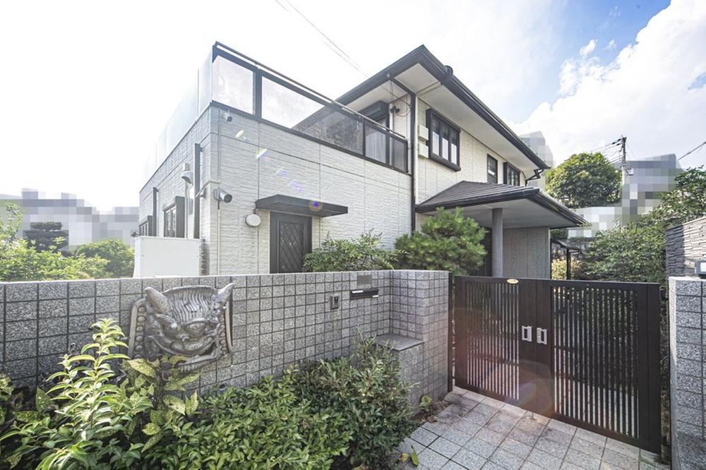 6LDK house in Ashiya, Hyogo - Photo 1