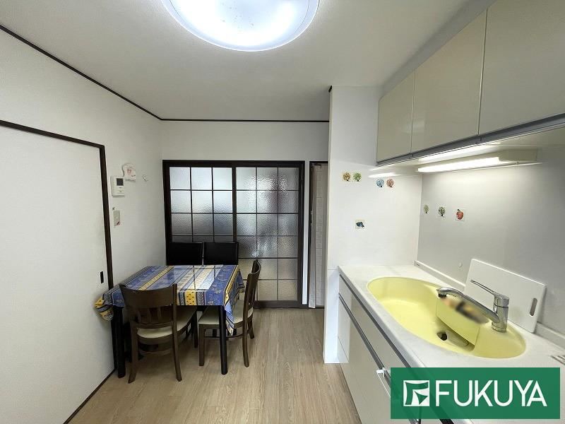 2DK apartment in Sakyo Ward, Kyoto - Photo 1