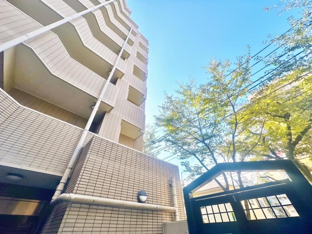 2LDK apartment in Kita Ward, Tokyo - Photo 1