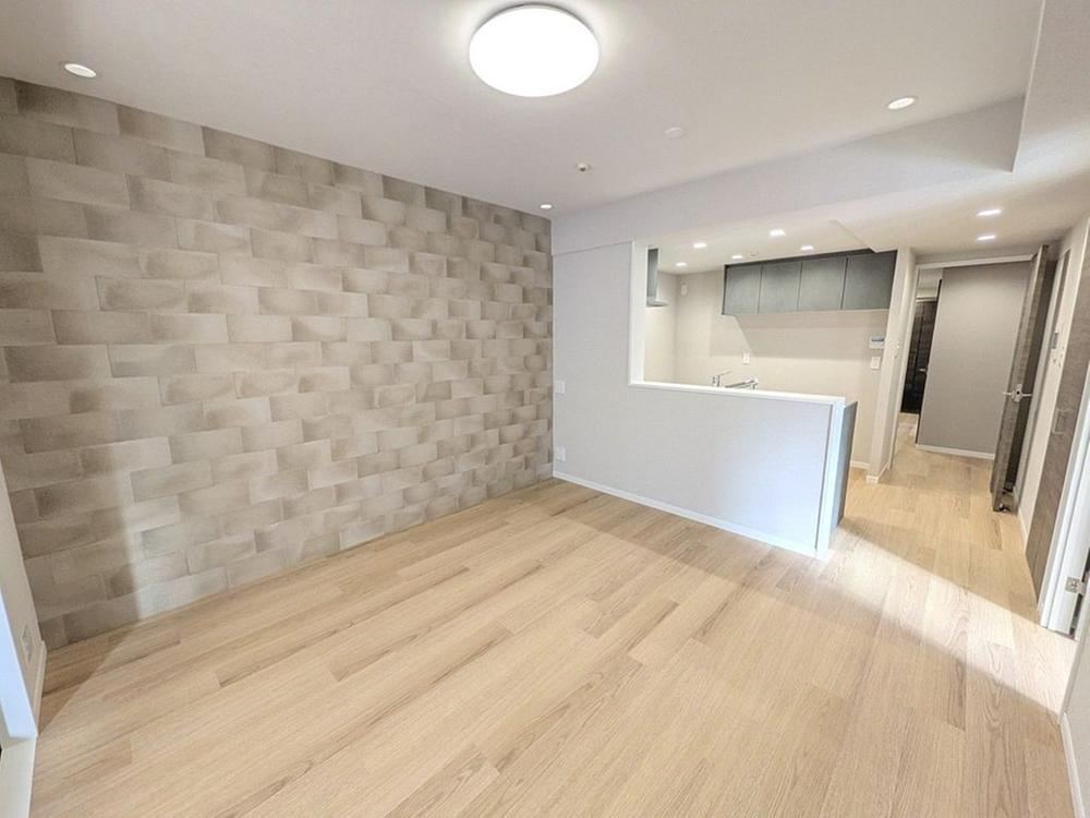 3LDK apartment in Soka, Saitama - Photo 1