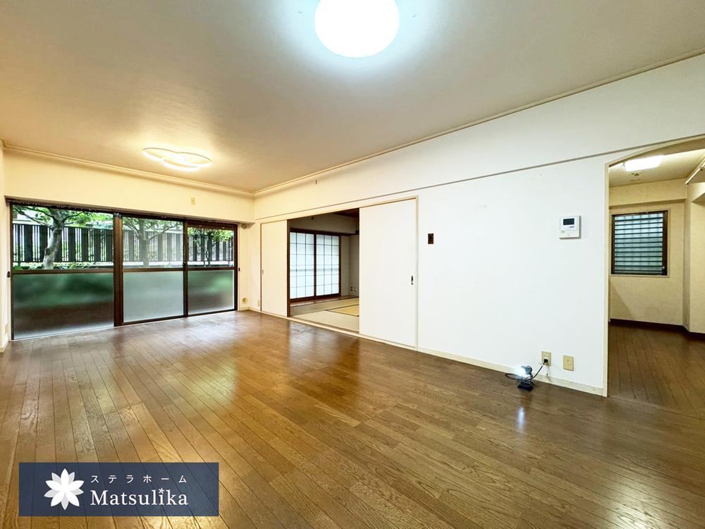 3LDK+S apartment in Suita, Osaka - Photo 1