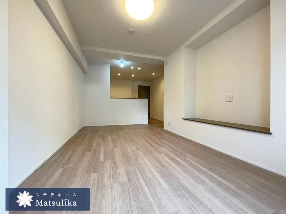 2LDK+S apartment in Toyonaka, Osaka - Photo 1