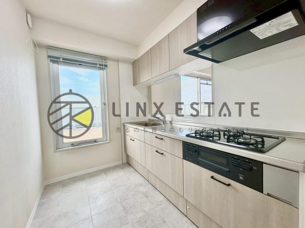 3LDK apartment in Akashi, Hyogo - Photo 1