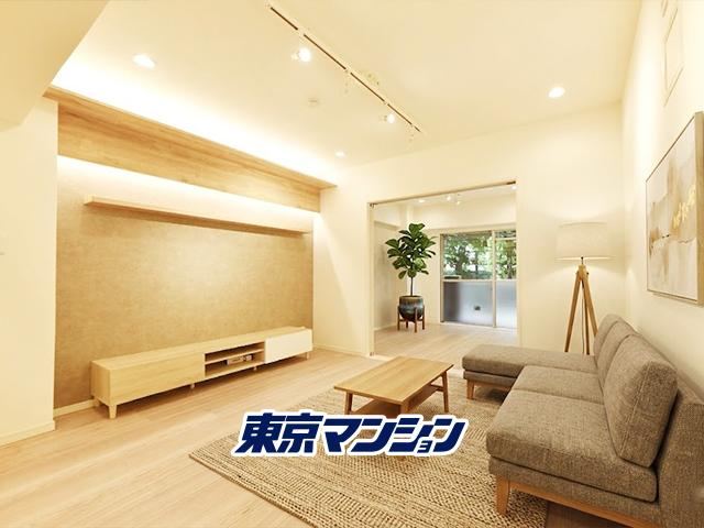 1LDK apartment in Minato Ward, Tokyo - Photo 1