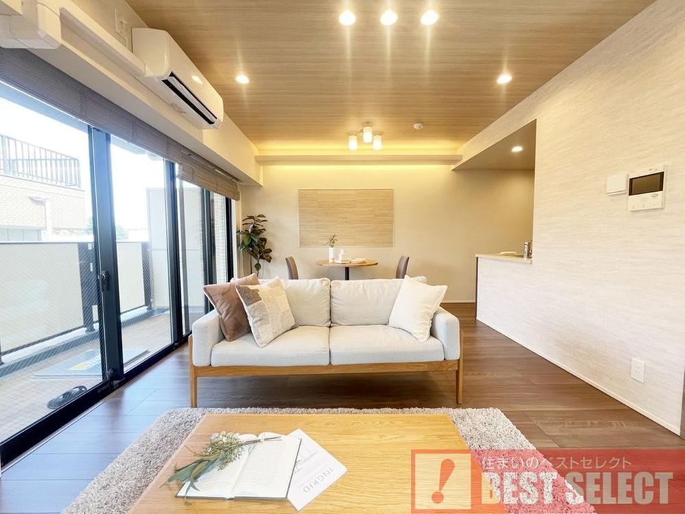 2LDK apartment in Taito Ward, Tokyo - Photo 1