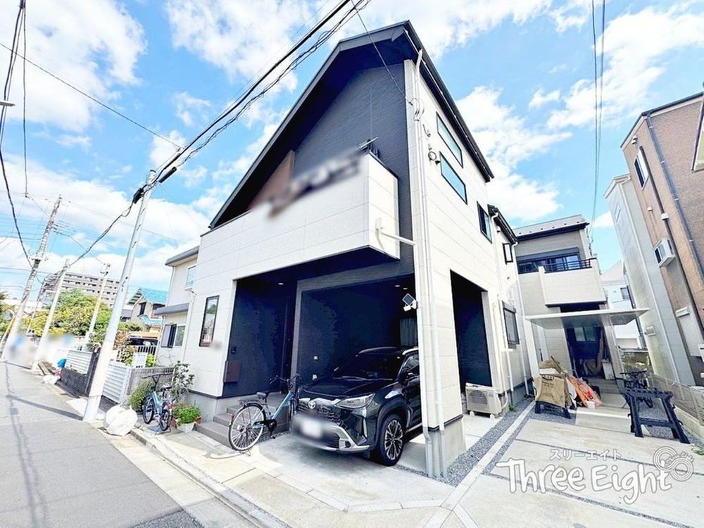 4LDK house in Katsushika Ward, Tokyo - Photo 1