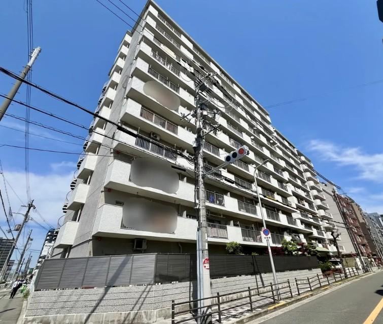 3LDK apartment in Yodogawa Ward, Osaka - Photo 1