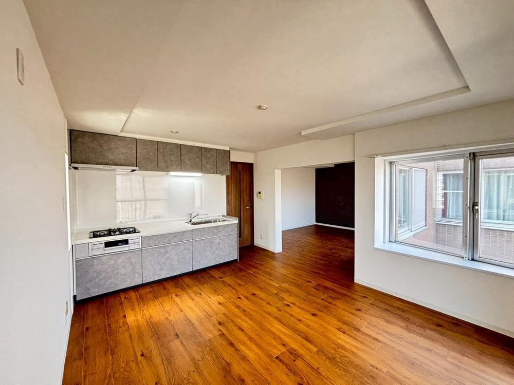 2LDK apartment in Nishi Ward, Sapporo, Hokkaido - Photo 1