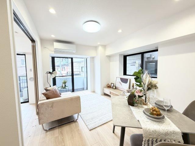 2LDK apartment in Adachi Ward, Tokyo - Photo 1