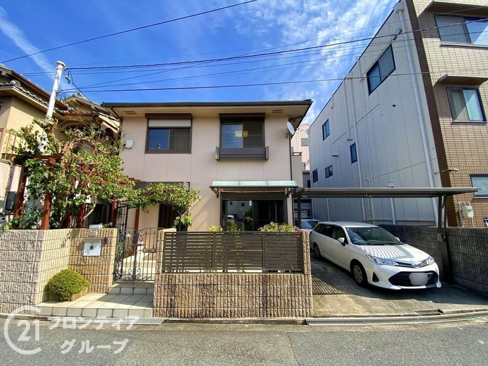 4LDK house in Higashisumiyoshi Ward, Osaka - Photo 1