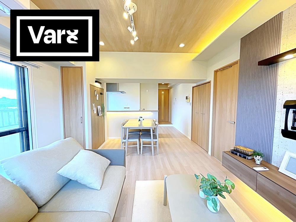 2LDK apartment in Shinjuku Ward, Tokyo - Photo 1