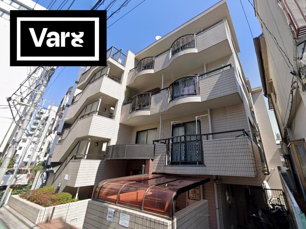 2DK apartment in Arakawa Ward, Tokyo - Photo 1