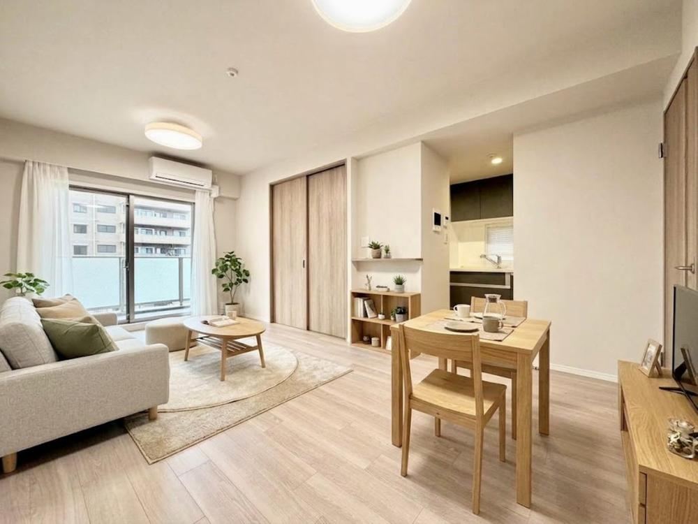 2LDK apartment in Bunkyo Ward, Tokyo - Photo 1