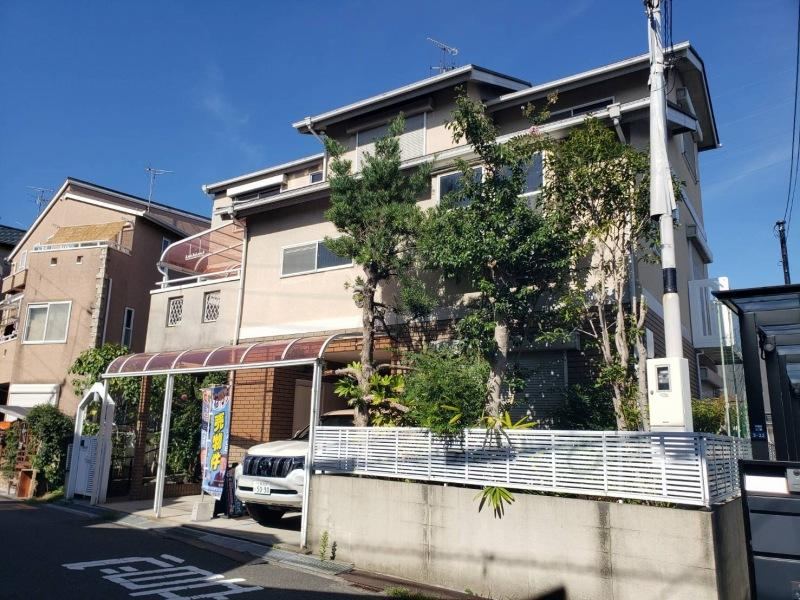 6LDK+3S house in Daito, Osaka - Photo 1