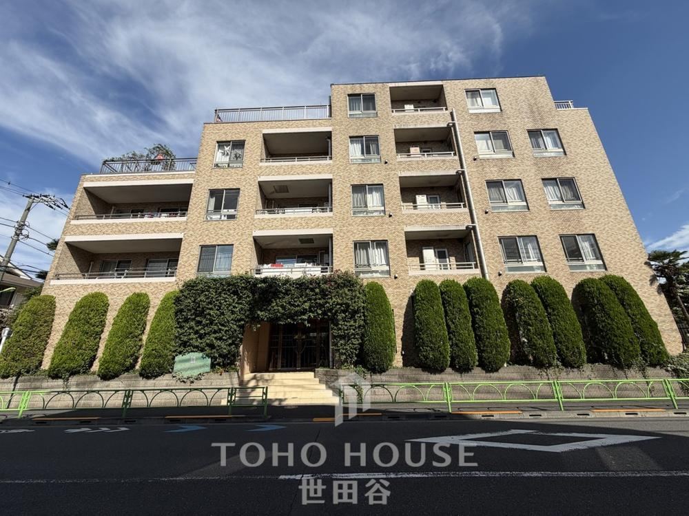 1LDK apartment in Setagaya Ward, Tokyo - Photo 1