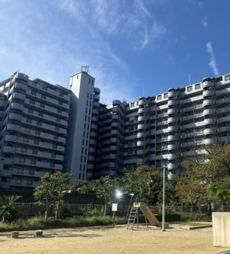2LDK apartment in Higashi Ward, Sakai, Osaka - Photo 1