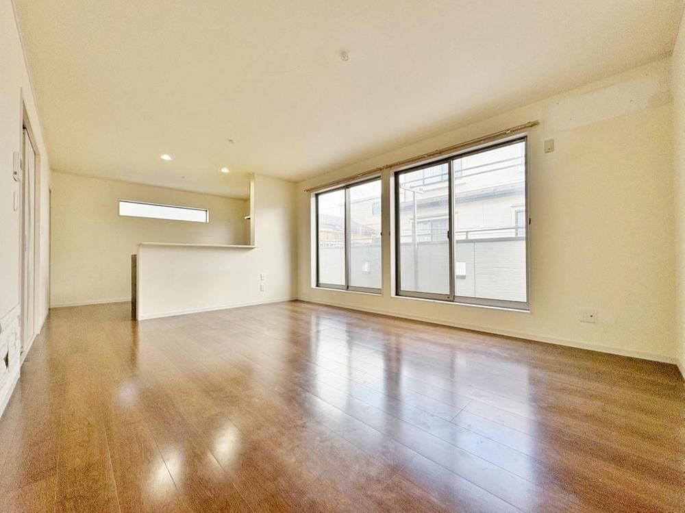 3LDK house in Koshigaya, Saitama - Photo 1