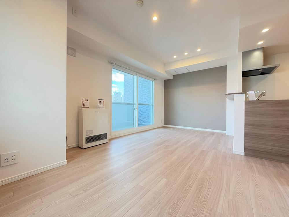 2LDK apartment in Chuo Ward, Sapporo, Hokkaido - Photo 1