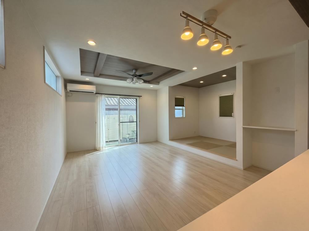 4LDK house in Togo, Aichi District, Aichi - Photo 1